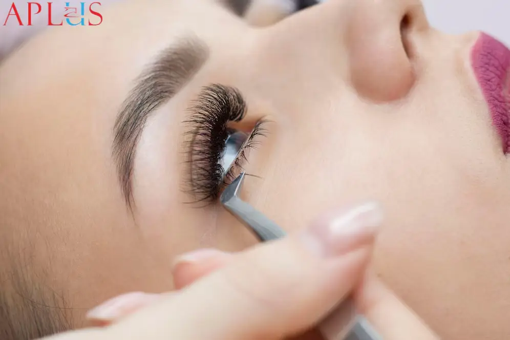 Proper lash application is necessary to achieve beauty and durability.